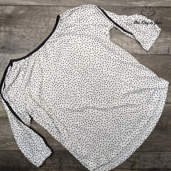 Jones New York Women's Polka Dot Cold Shoulder Long Sleeve Top Size M - Picture 1 of 5